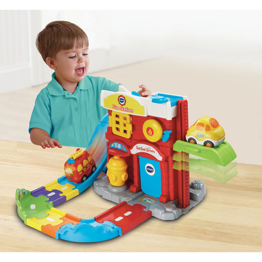 Vtech Toot-Toot Drivers Fire Station Deluxe